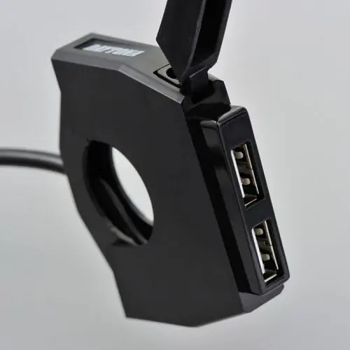 Toma de corriente USB Daytona "Slim" doble para manillares de 22,2 y 25,4 mm