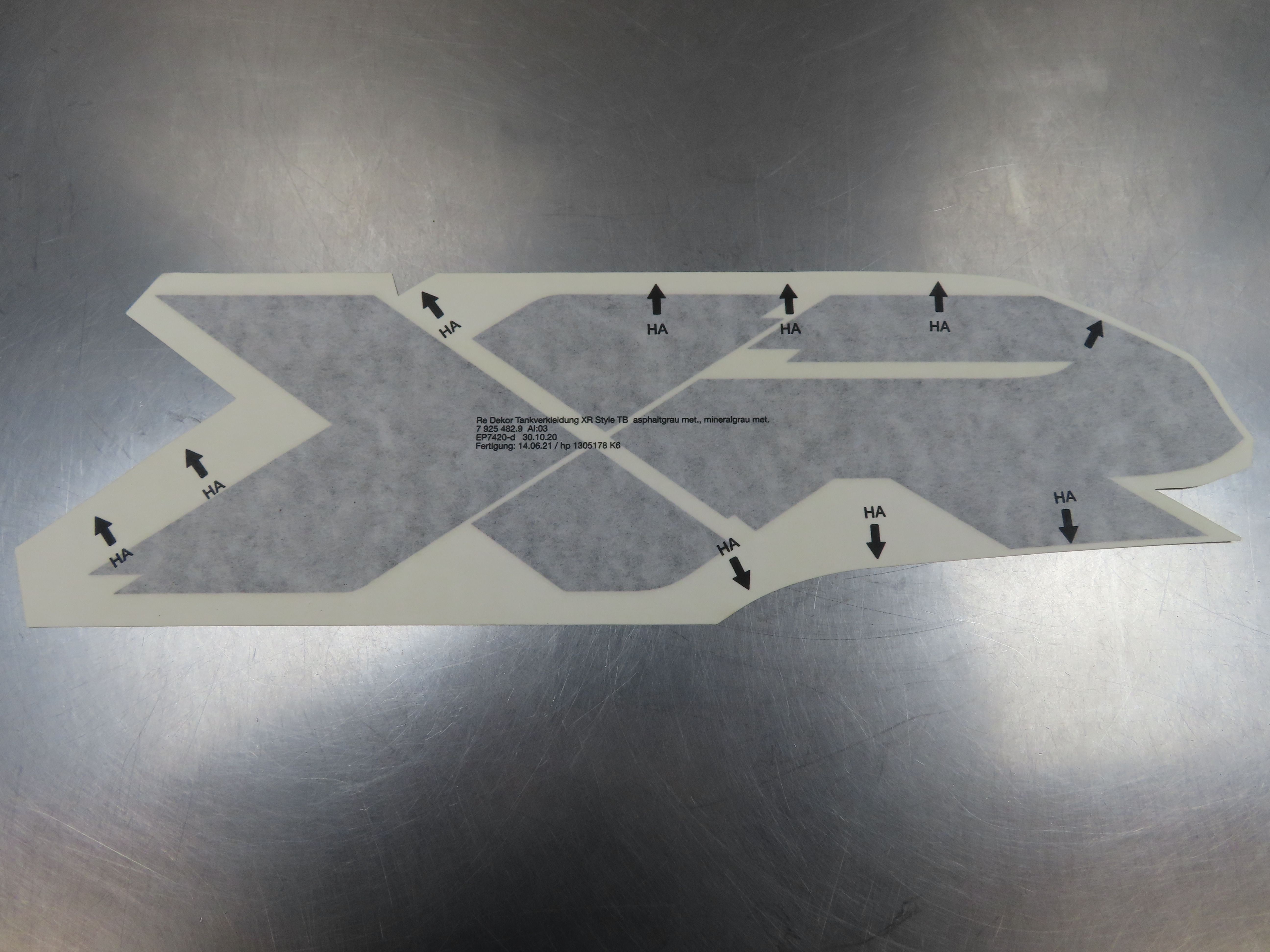 XR Schriftzug Tankabdeckung unten rechts für BMW S1000XR K69 2018-2023
