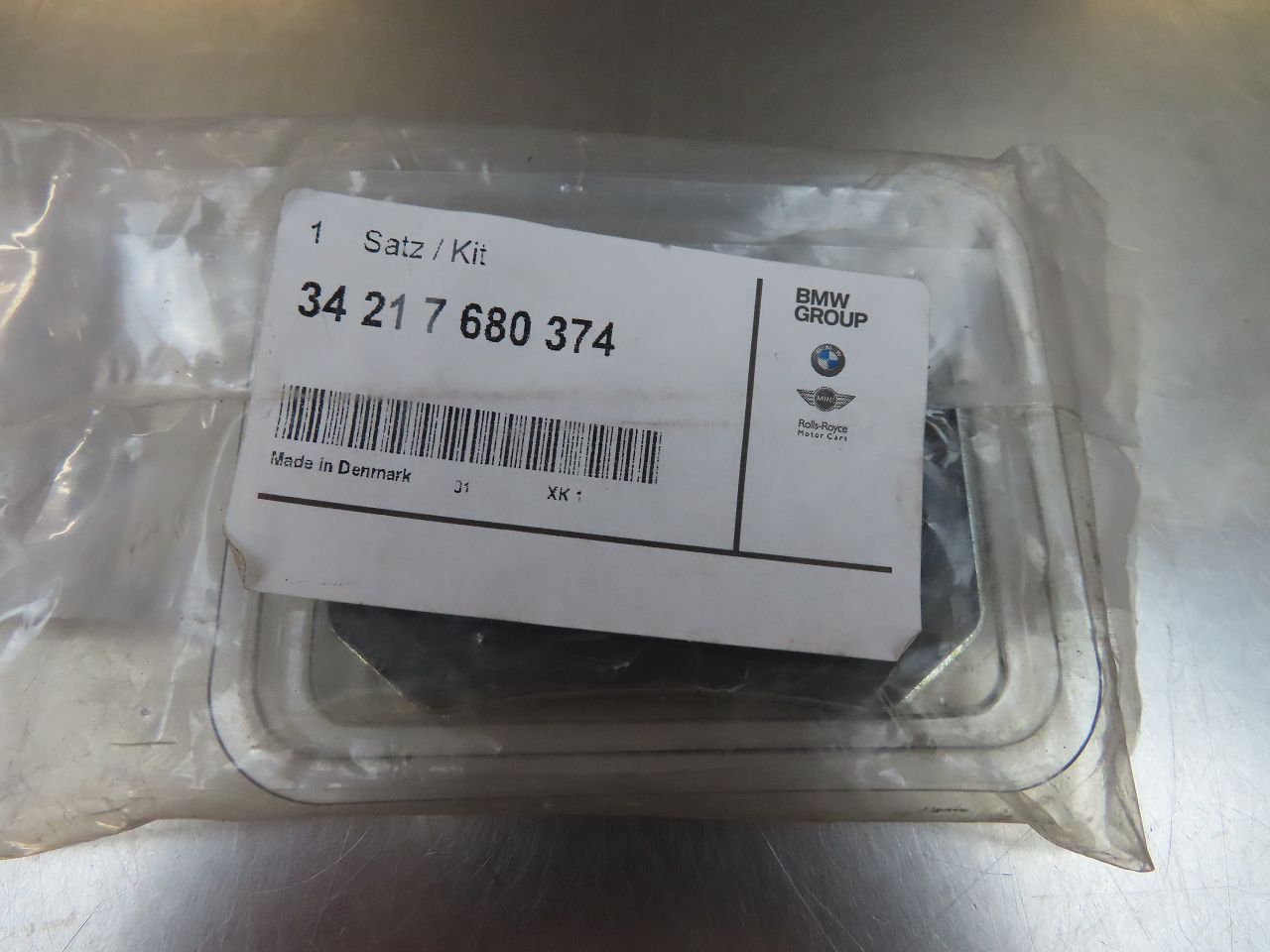 k-IMG_8230 Kit di riparazione pastiglie freno 34217680374 per BMW K30 R1200CL