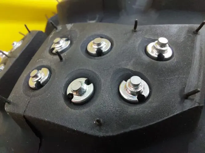 Touratech vis de fixation 1200 100 pièces utilisation sur asphalte incl. adaptateur de vissage