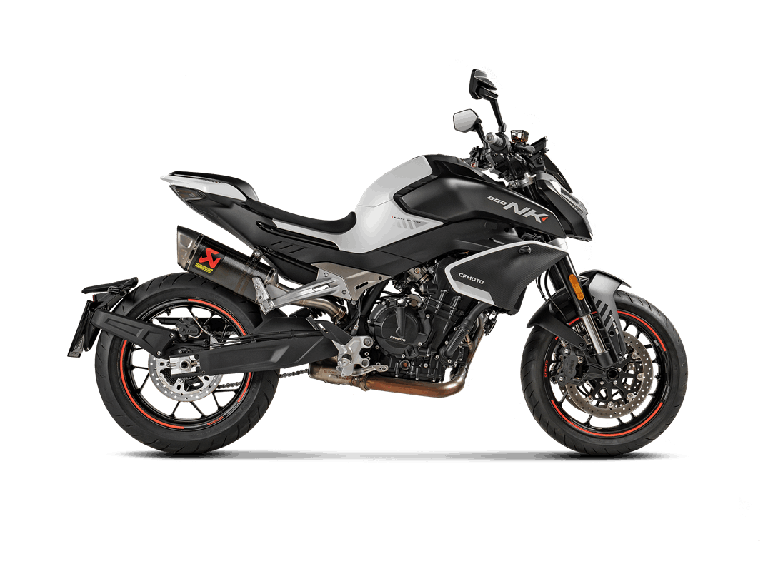 Akrapovic Auspuff Slip-On CF MOTO 800 NK