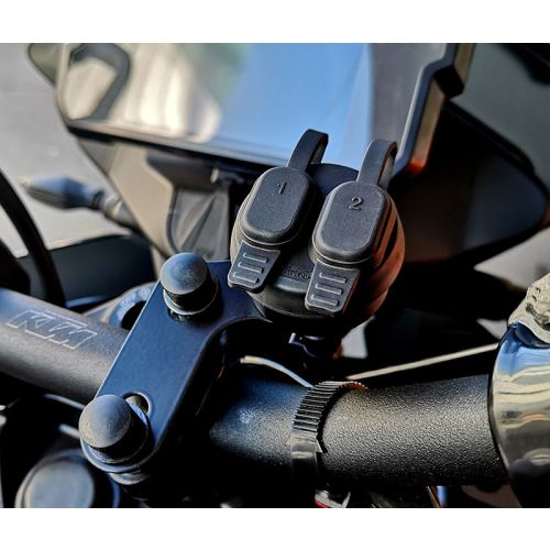 Toma USB doble Touratech para montaje en manillar