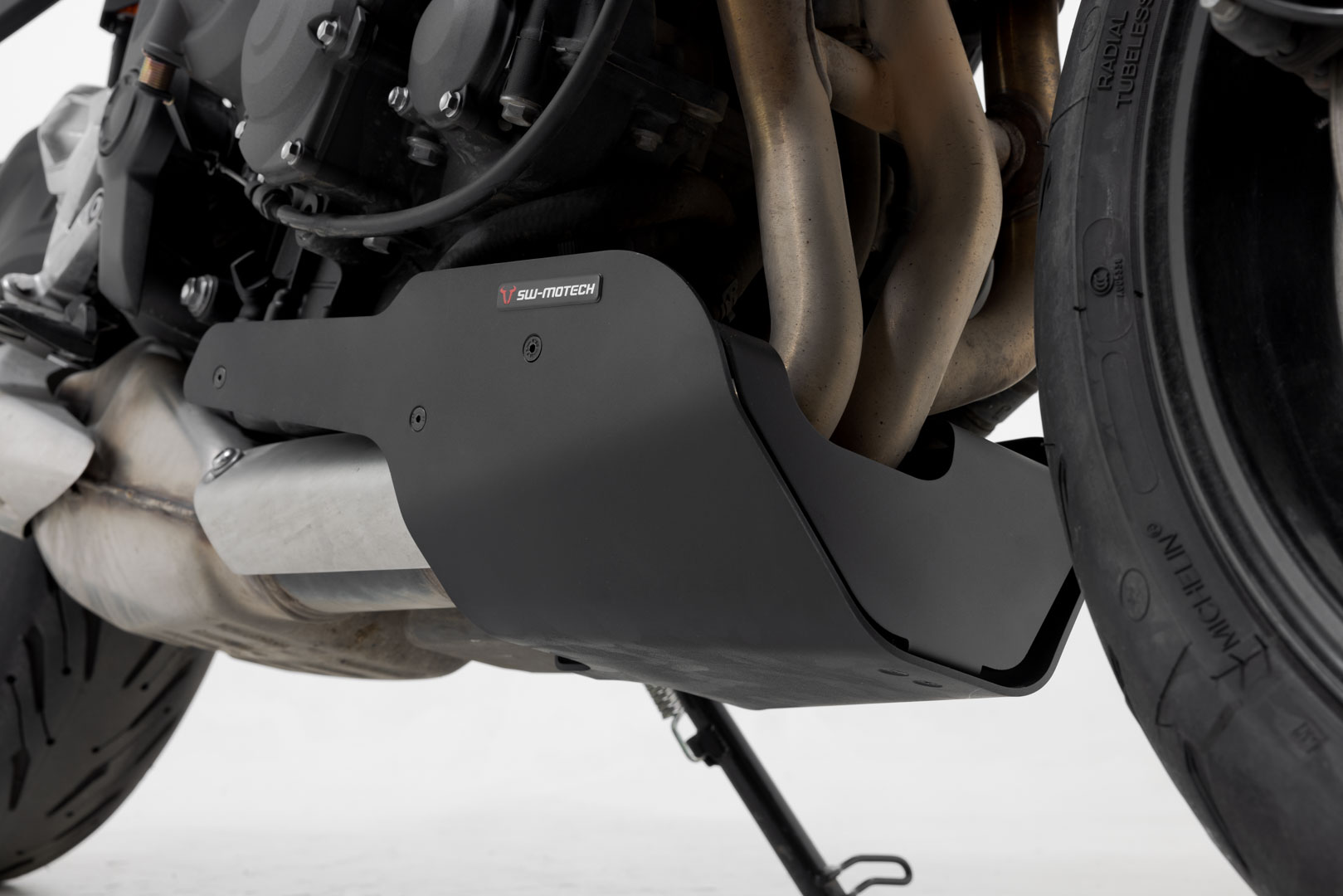 SW-Motech Bugspoiler Noir pour Triumph Trident 660 / Tiger 660