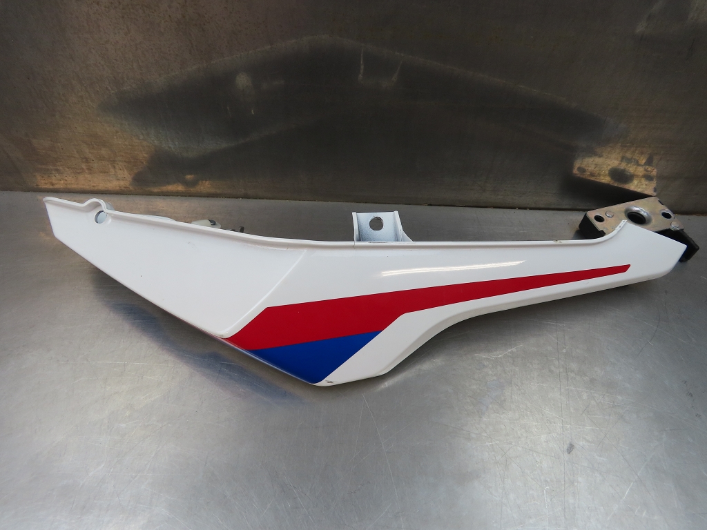Rear fairing left for BMW G310R 46638565967