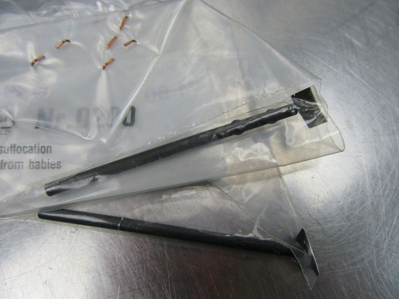 k-IMG_4722AXwhFLgghOsV0 BMW R1200GS F 650 700 800 GS Asse Cerniera Cassa Laterale Nuova G650GS