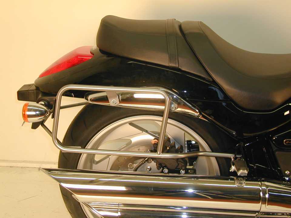 Seitenkofferträger festverschraubt chrom für Suzuki M 1800 (VZR) R Intruder (2006-2012)