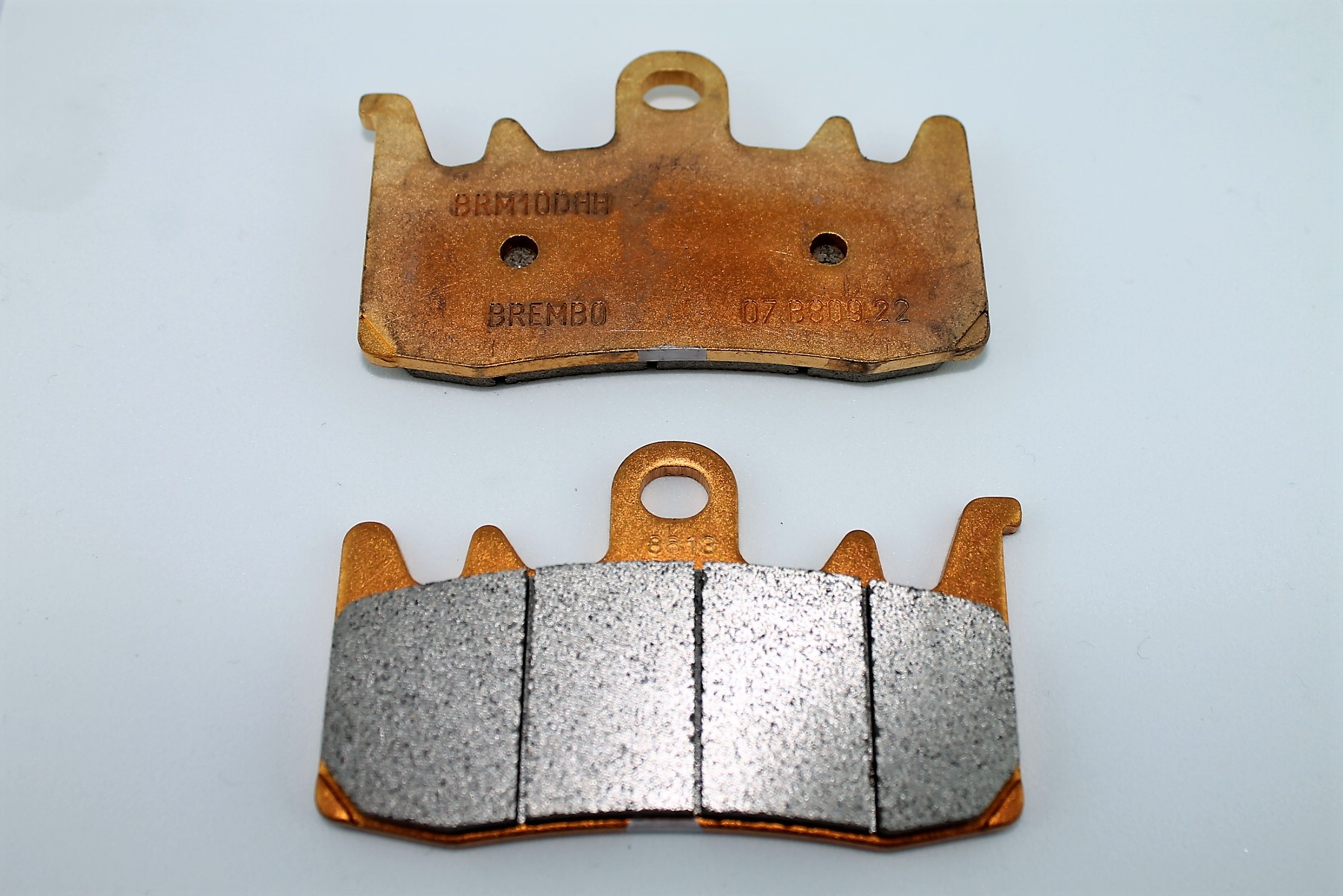 IMG_0033Udf5FAYNBJeBa Set di pastiglie freno anteriori originali BMW 34118548028 per R 1200 1250 R RS GS RT LC S100XR F800R