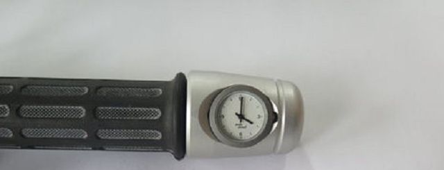 k-10333-silber-eloxiert-mit-Uhr-silber-580 Peso del manillar con reloj para BMW R nineT / Scrambler / Urban / Racer