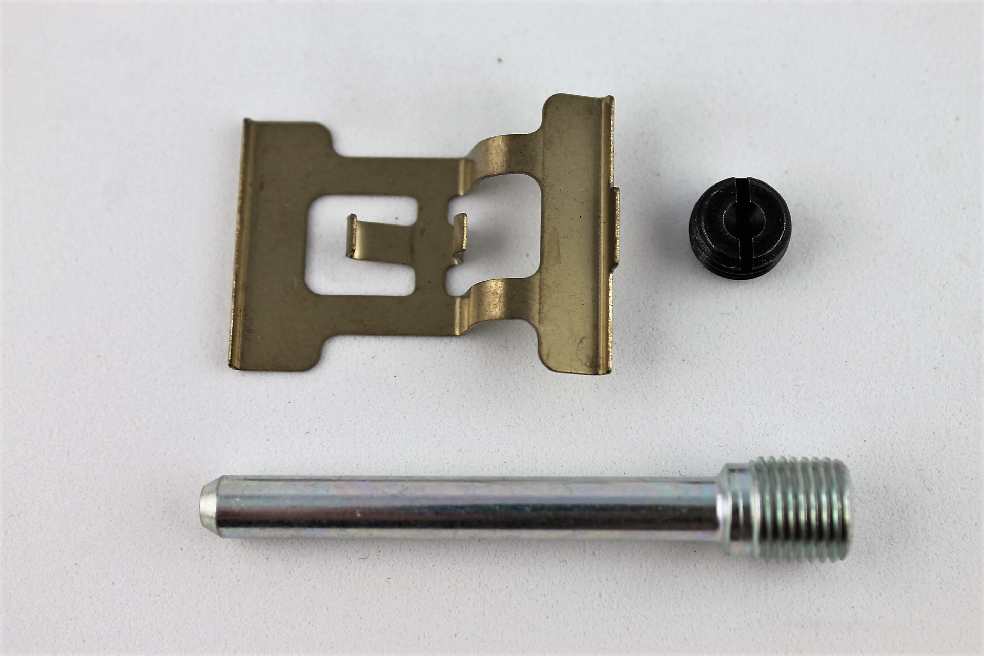 IMG_0046 Original BMW ensemble de pièces de fixation 34118524943 pour frein avant et arrière C 600 650