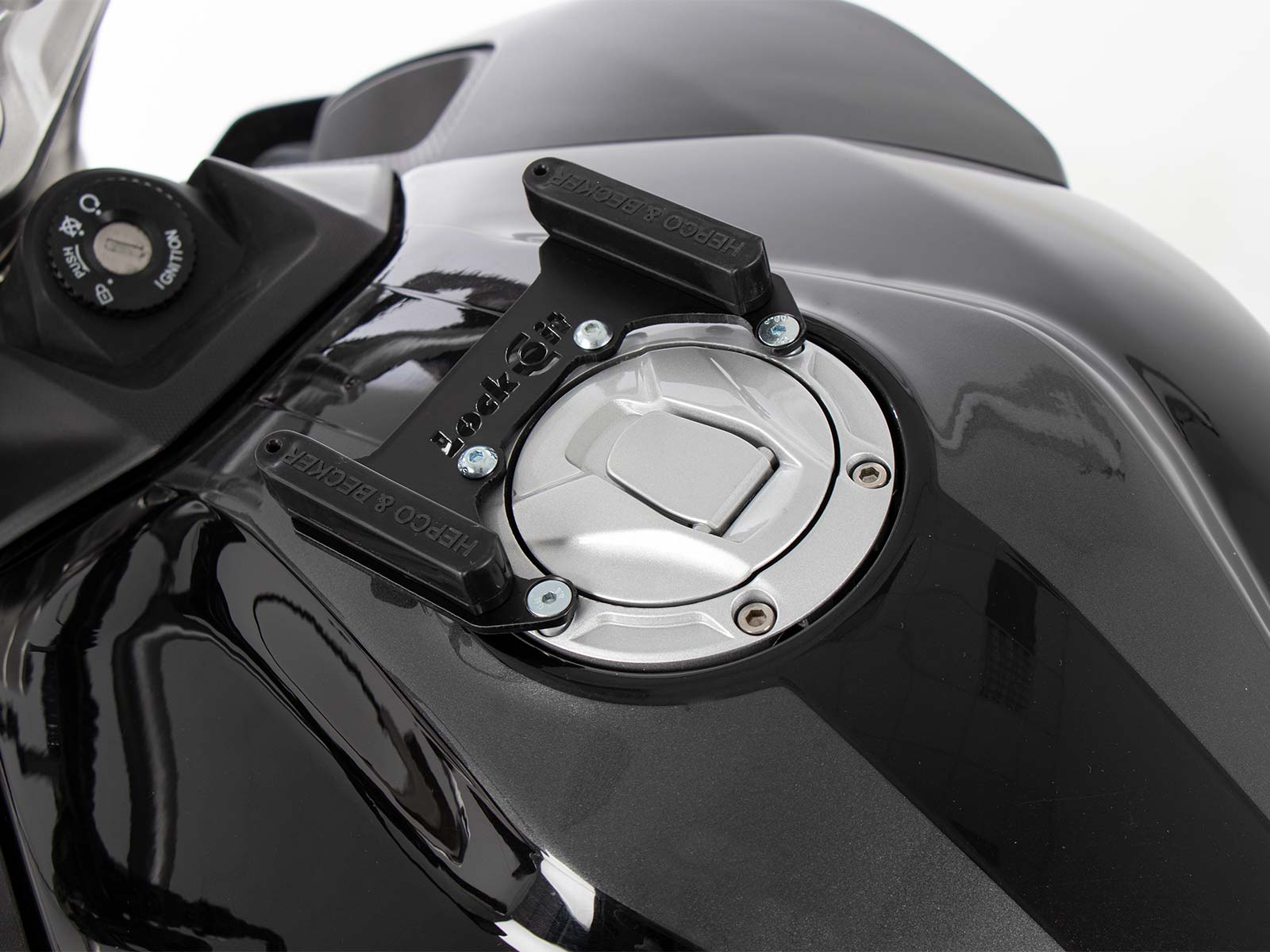 Tankring BASIC inkl. Tankrucksackverschlusseinheit für Voge 500 AC (2022-2024)