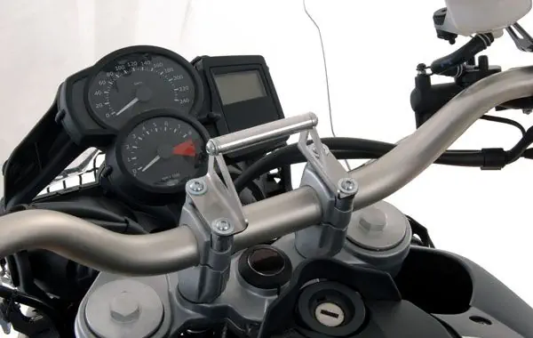 Adattatore di montaggio GPS Touratech per BMW F650GS Twin F700GS F800GS + Adventure Adattatore di montaggio GPS Touratech per BMW F650GS Twin F700GS F800GS + Adventure