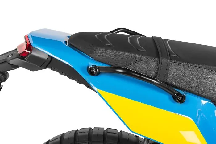 Asas de pasajero / Asas de remolque negras para Yamaha Tenere 700