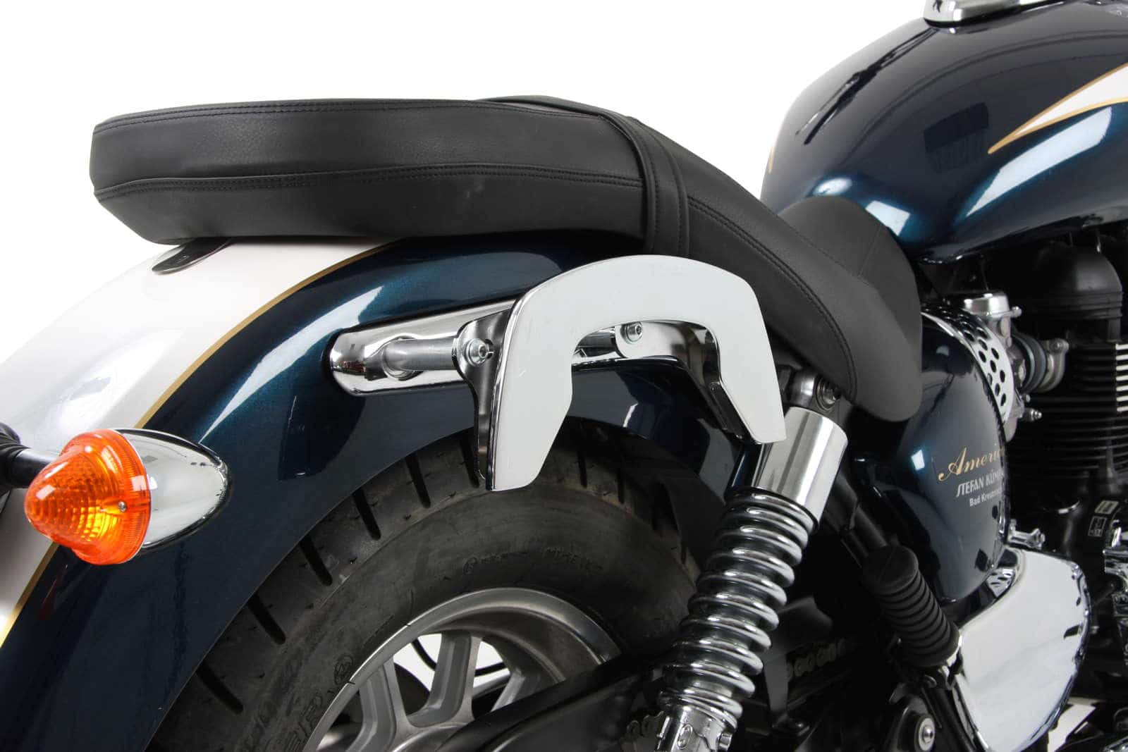 C-Bow Seitenträger chrom für Triumph Bonneville Amerika/Speedmaster (2005-2017) C-Bow Seitenträger chrom für Triumph Bonneville Amerika/Speedmaster (2005-2017)