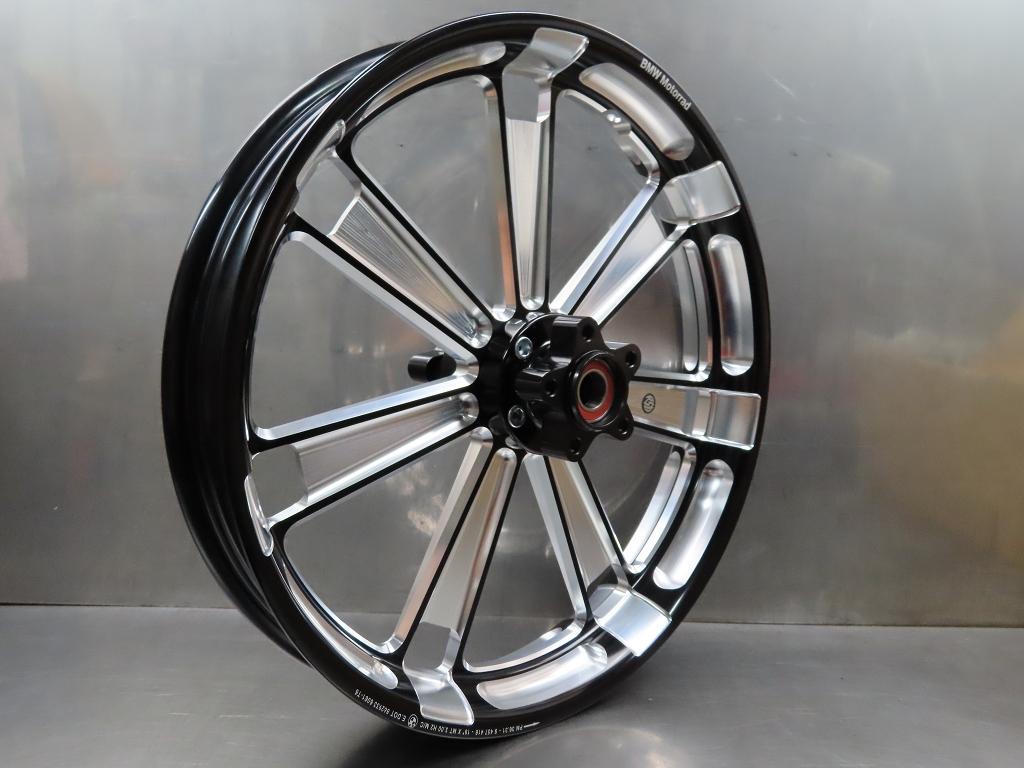 k-IMG_5515SmQWPUtNS8FXd Original Schmiederad vorn Vorderrad RSD 19" machined / 3,00X19 CONTRAST für BMW K34 + K35 R18