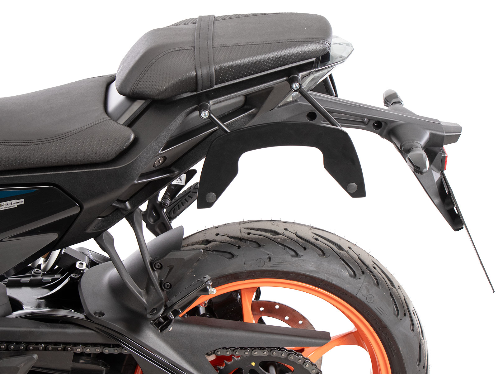 C-Bow Seitenträger schwarz für KTM 125 Duke (2024-)